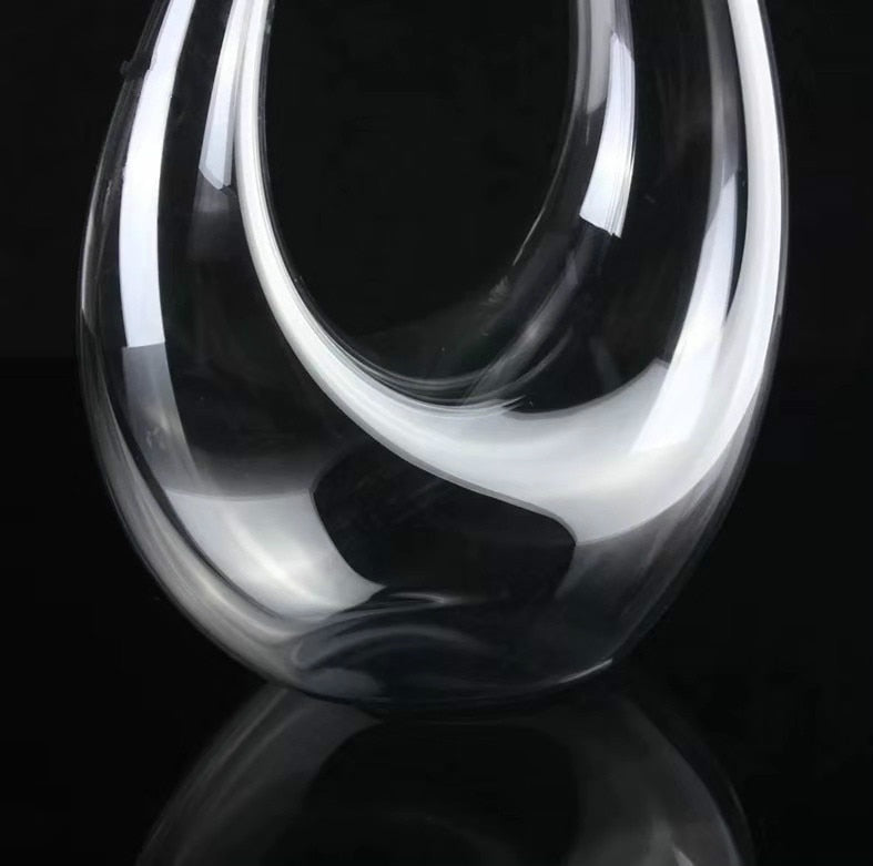 The Crystal Swan Wine Decanter - 1200ml